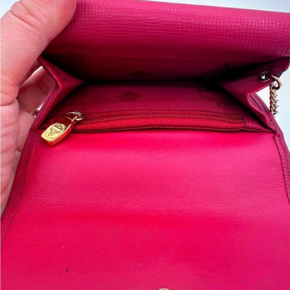 MCM Tri Fold Snap Wallet Berry - Picture 4 of 7